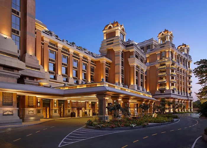 Itc Grand Chola, A Luxury Collection , ChennaiAirport Hotel